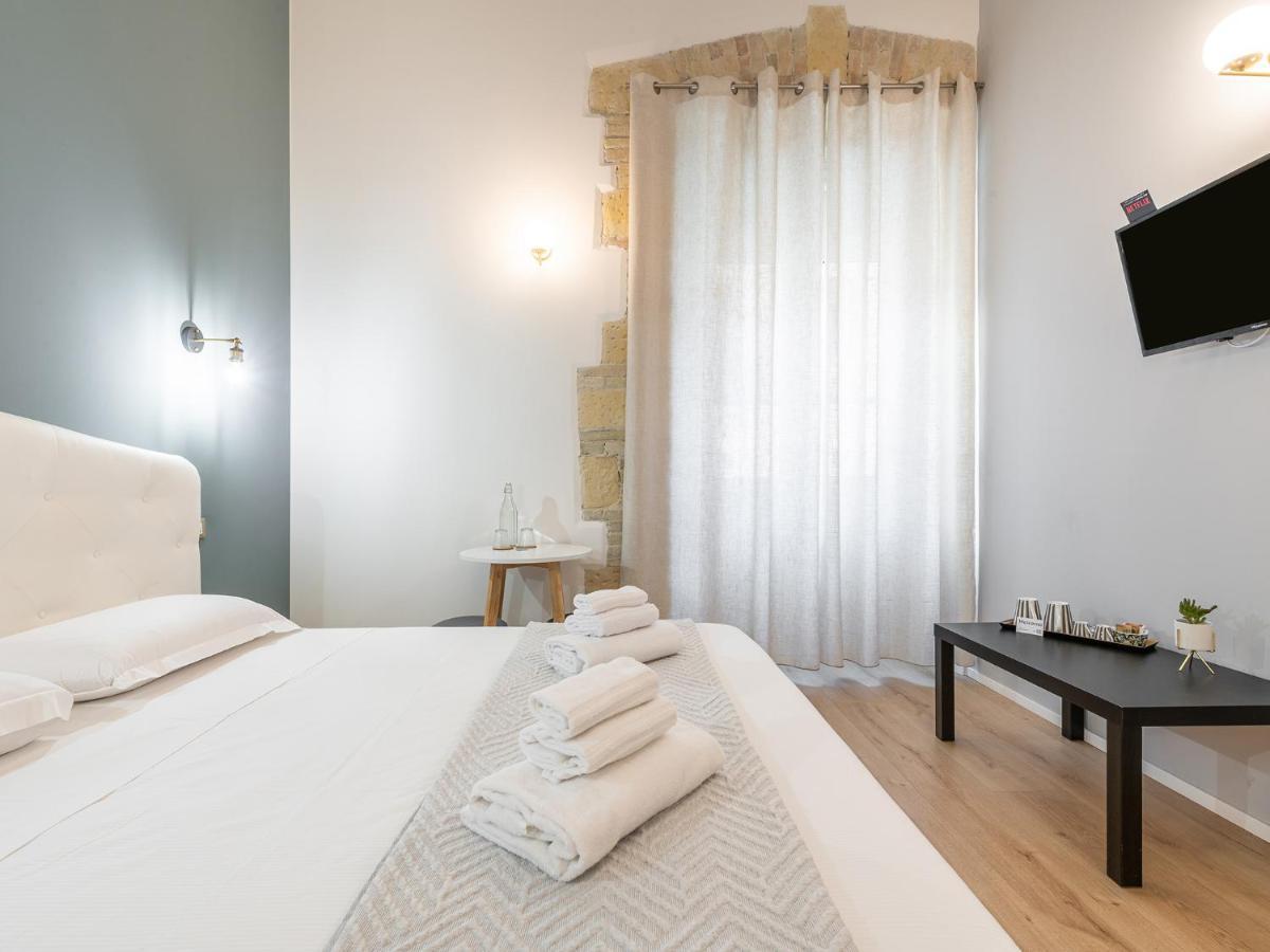 Orma Design Rooms - Historic Centre Cagliari Extérieur photo