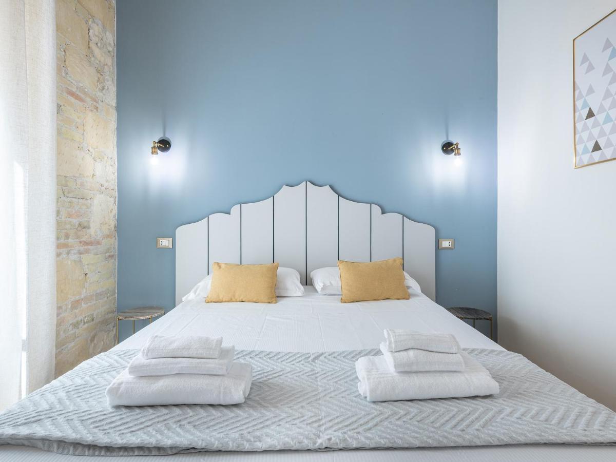 Orma Design Rooms - Historic Centre Cagliari Extérieur photo