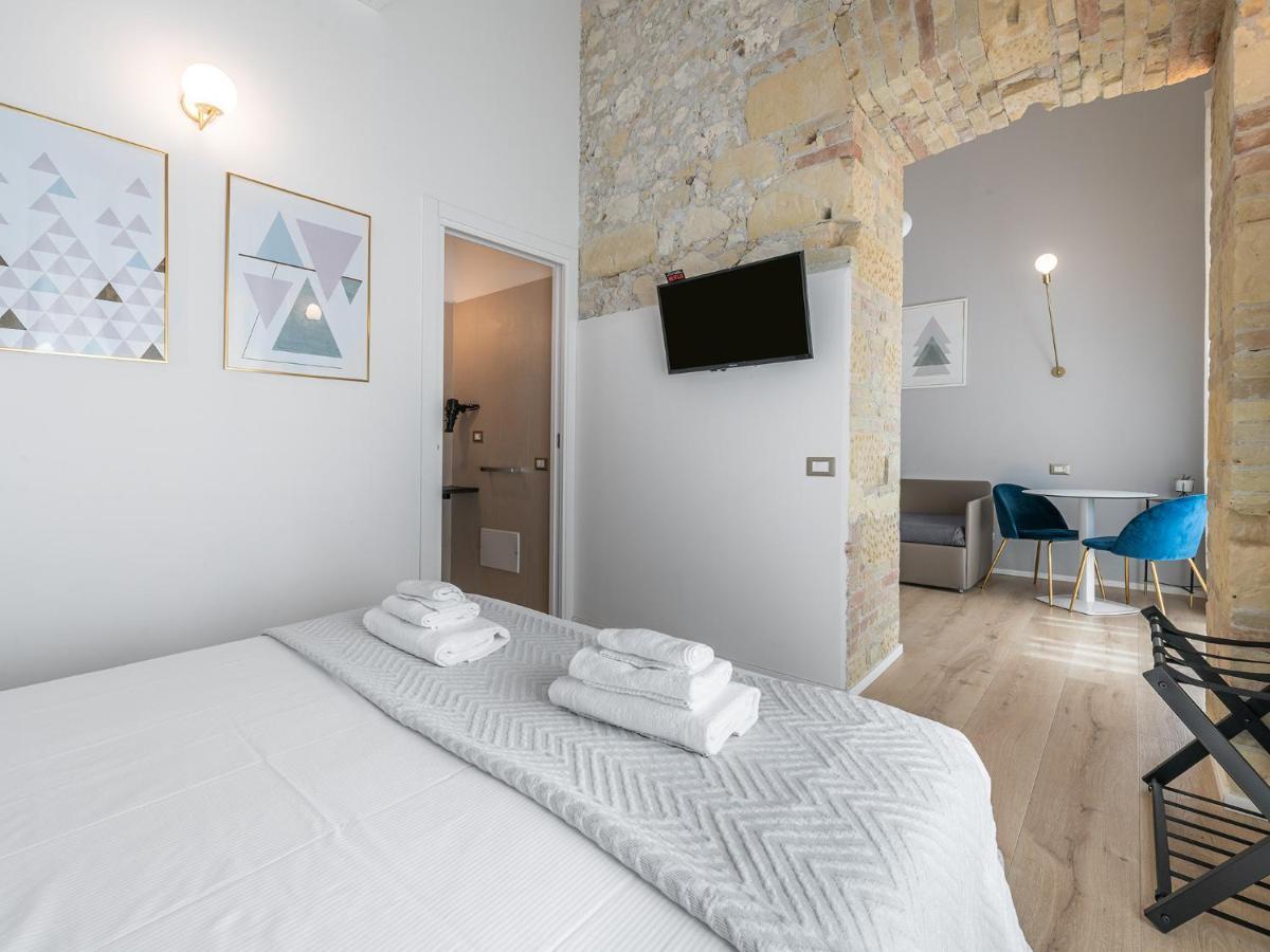 Orma Design Rooms - Historic Centre Cagliari Extérieur photo
