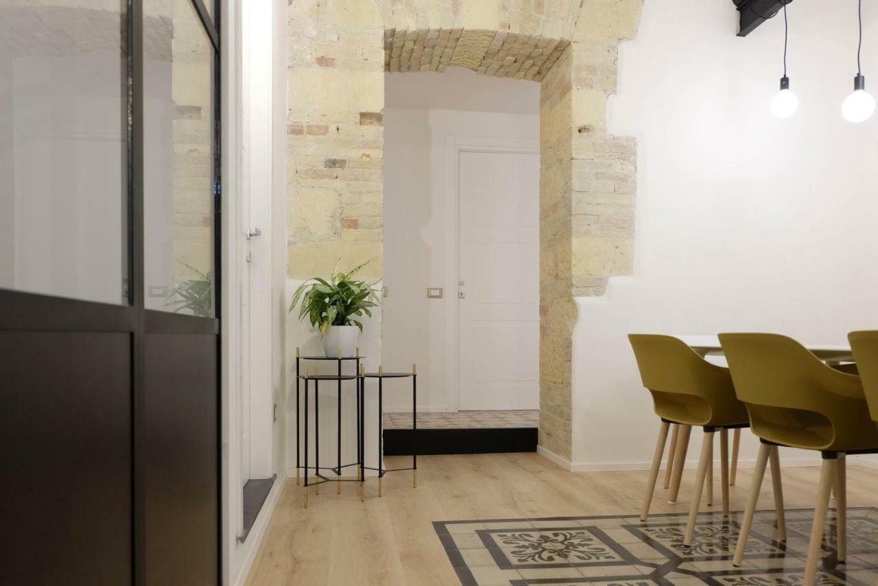 Orma Design Rooms - Historic Centre Cagliari Extérieur photo