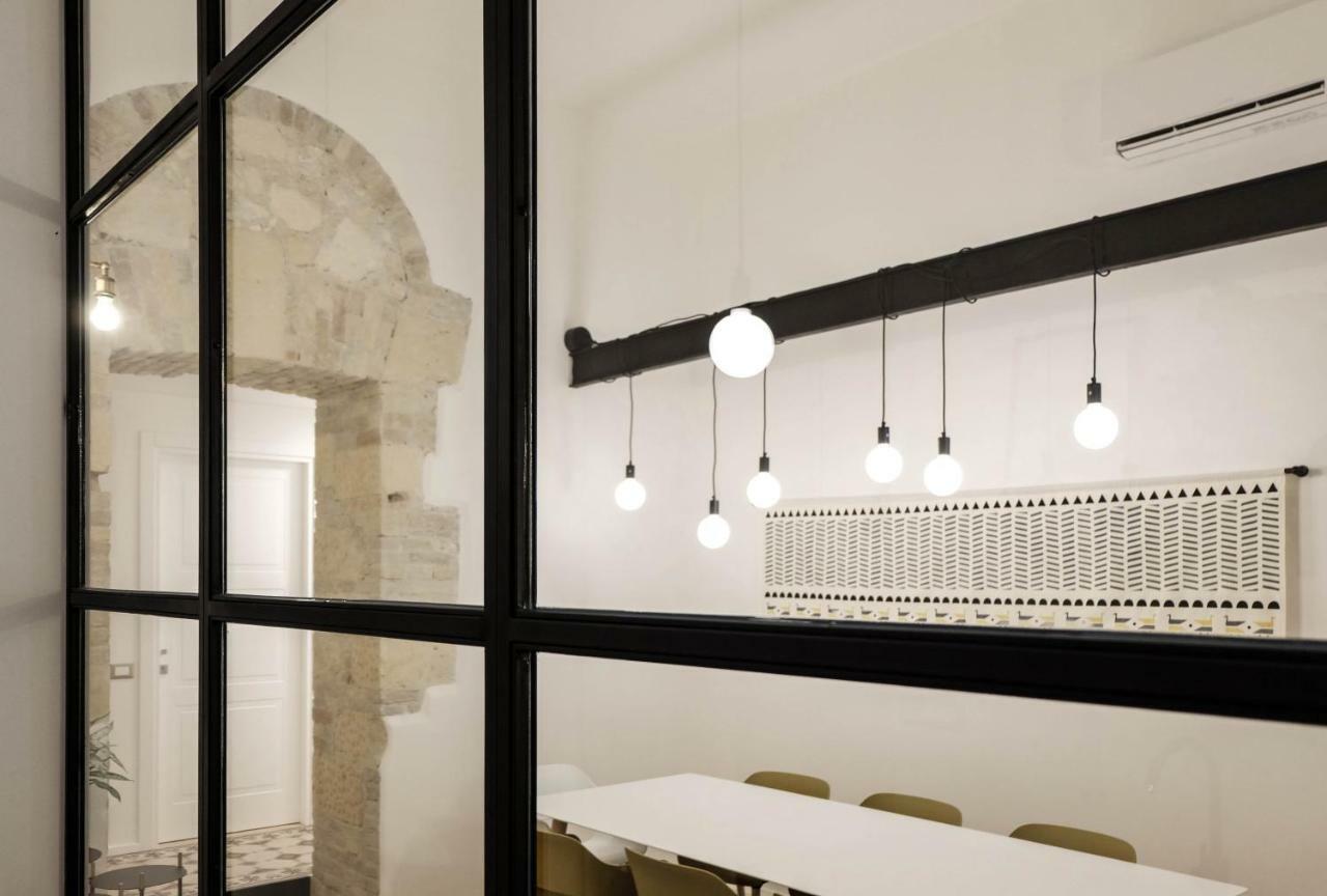 Orma Design Rooms - Historic Centre Cagliari Extérieur photo